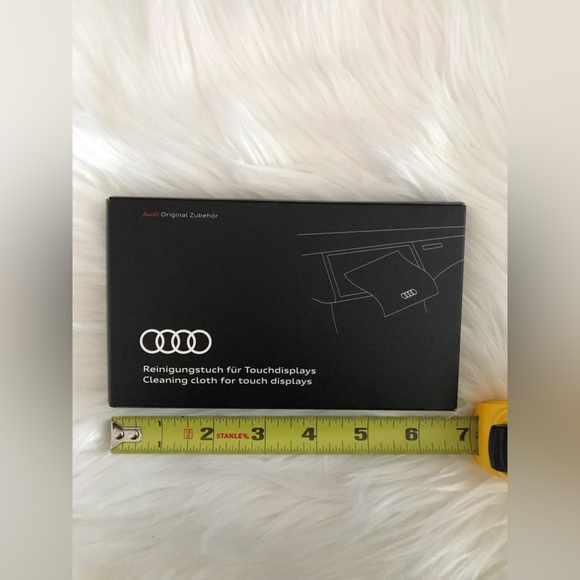 AUDI • High Quality Cleaning Cloth + Audi Pen - Picture 4 of 8